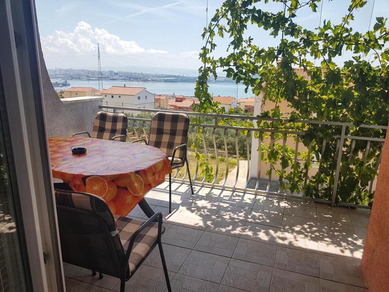 Apartments Mima Kastela Exterior photo
