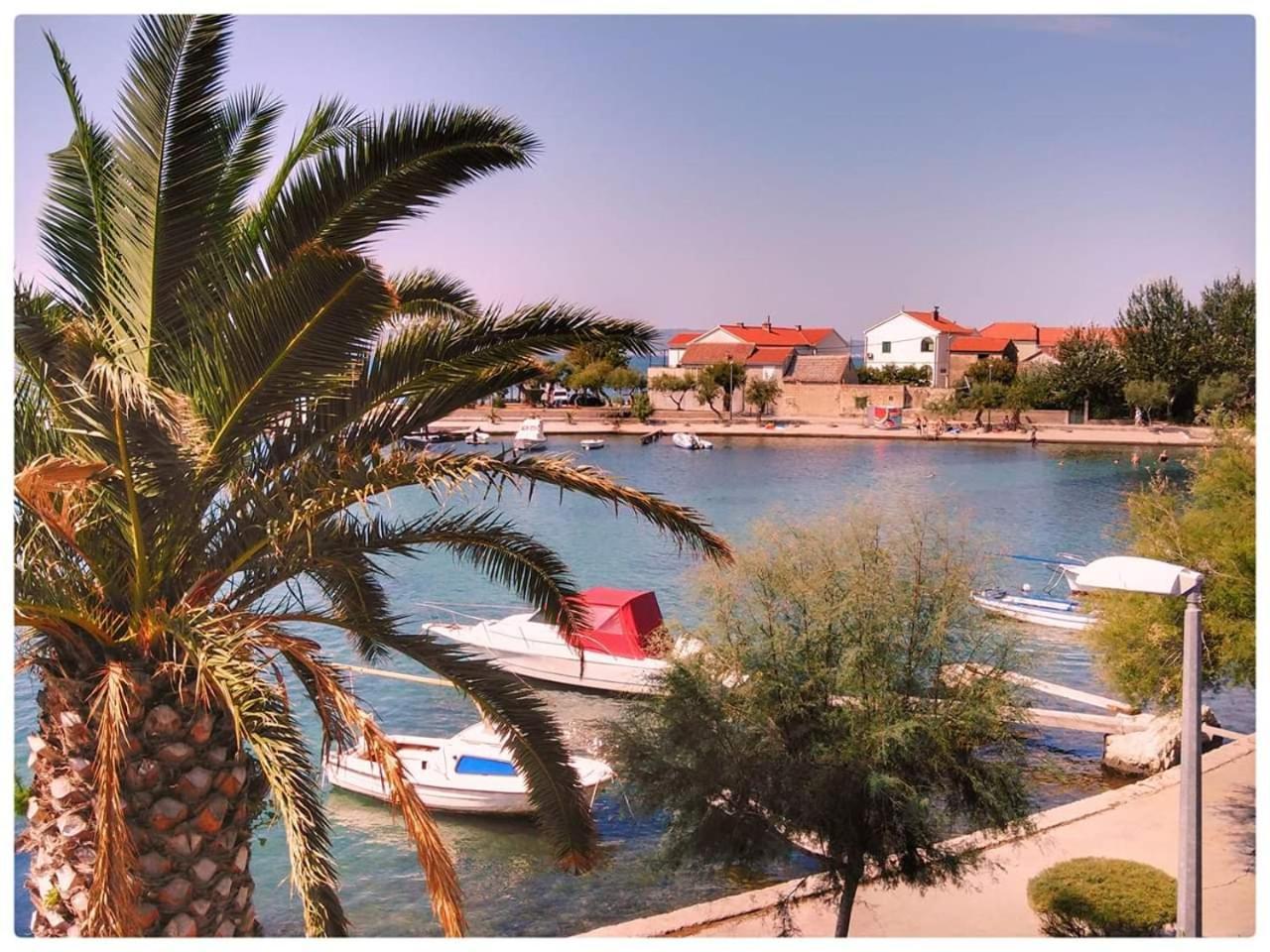 Apartments Mima Kastela Exterior photo